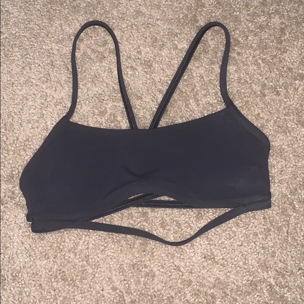 Lululemon light support sport bra!!